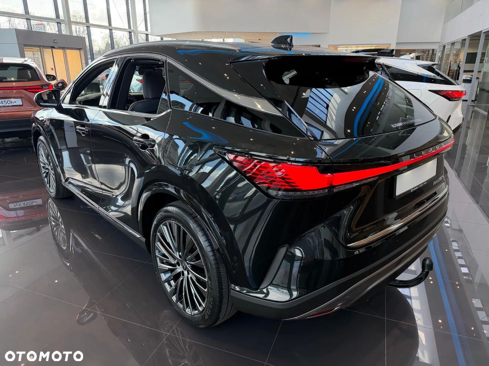 Lexus RX 450h+ Omotenashi - 6