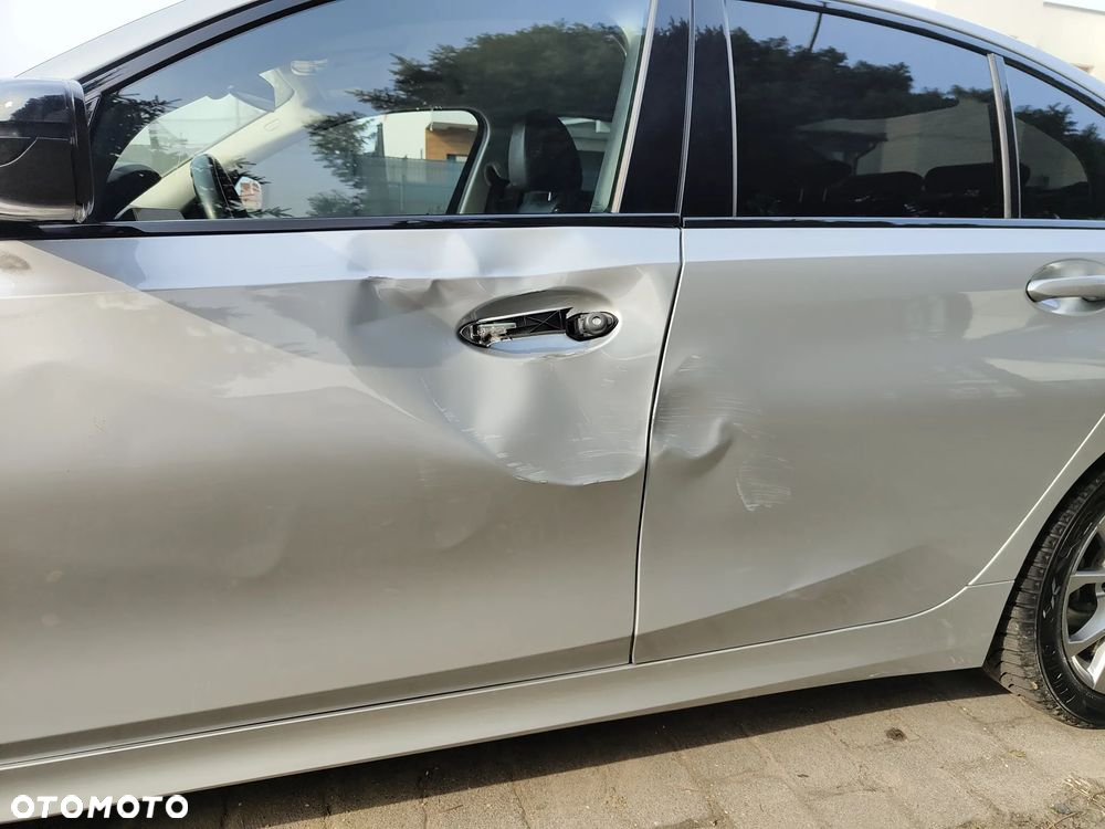 BMW Seria 3 318d Business Edition - 16