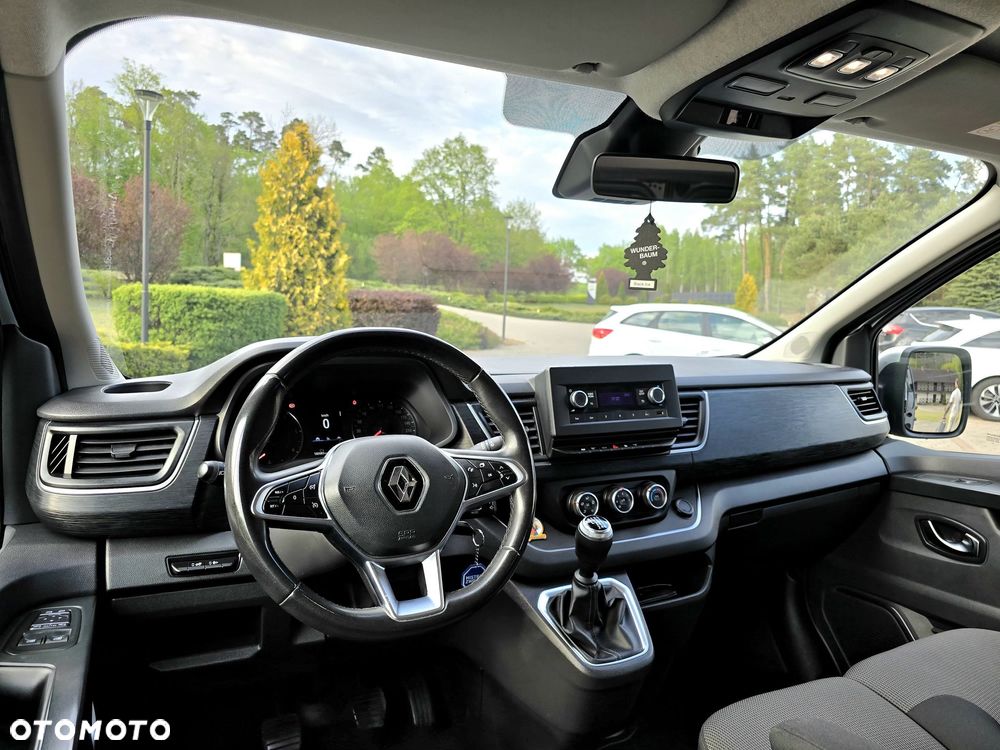 Renault Trafic - 29