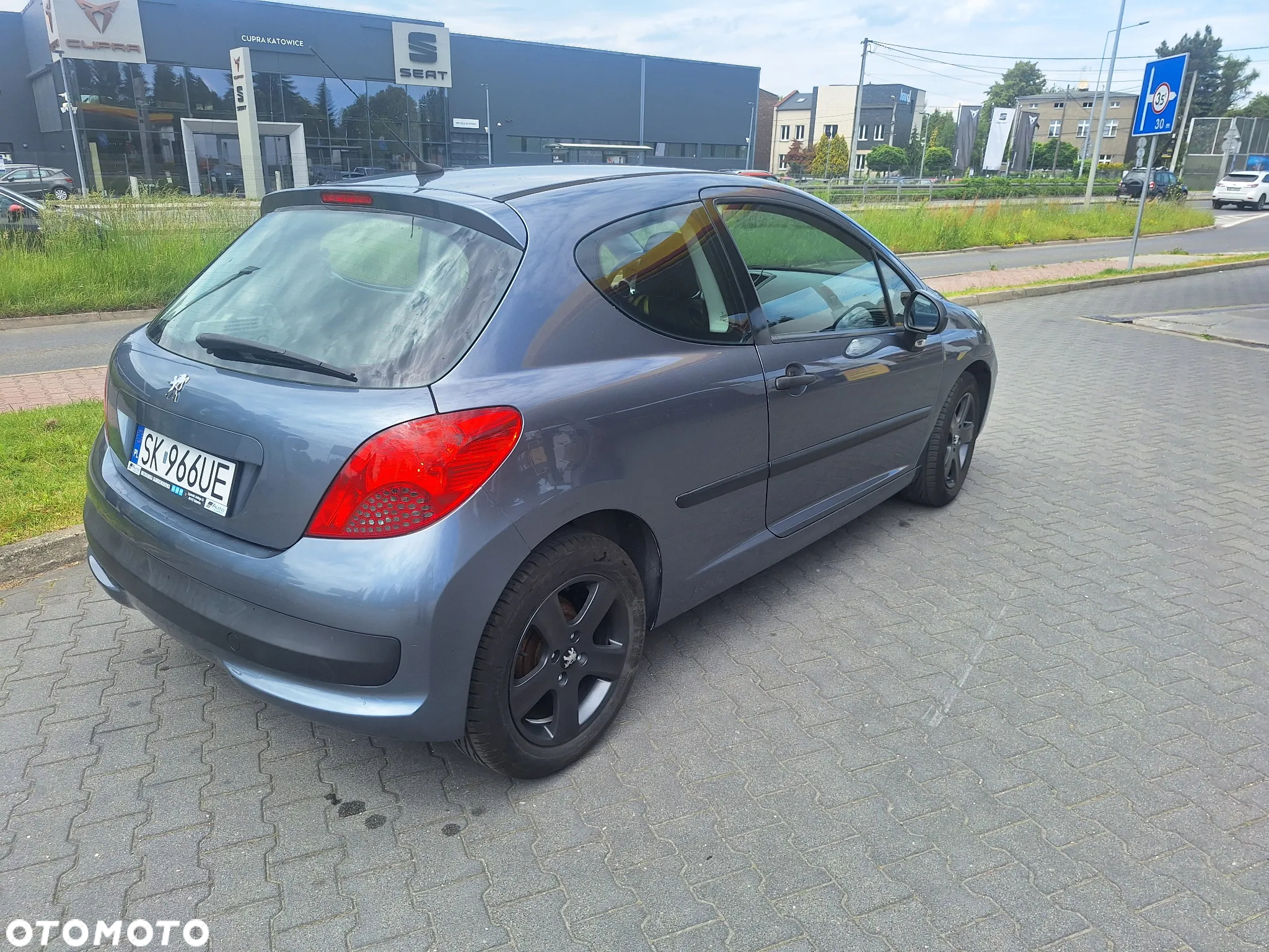 Peugeot 207 1.4 16V Presence - 4