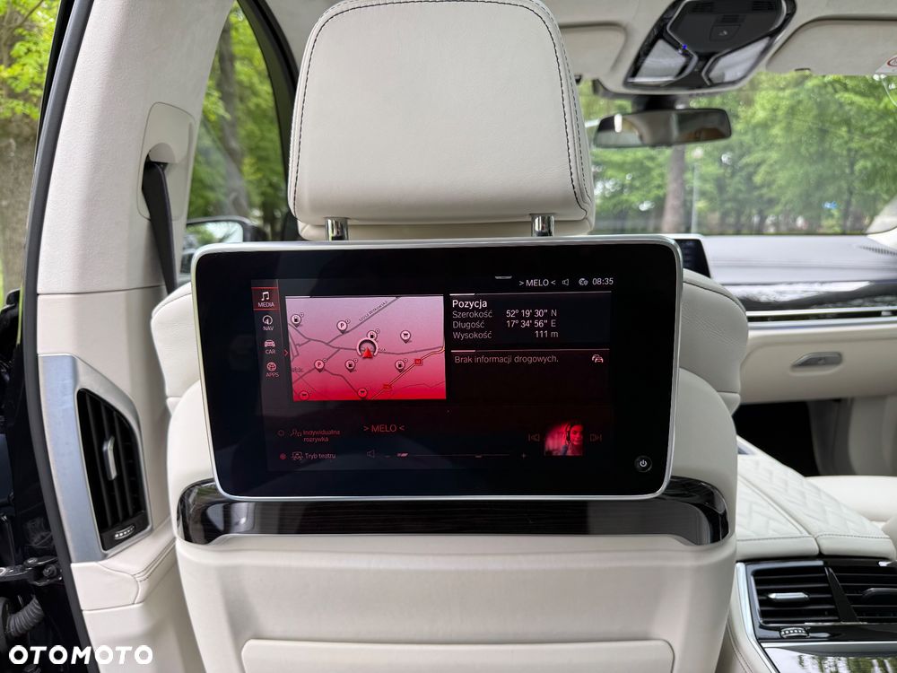 BMW Seria 7 750Li xDrive sport - 30
