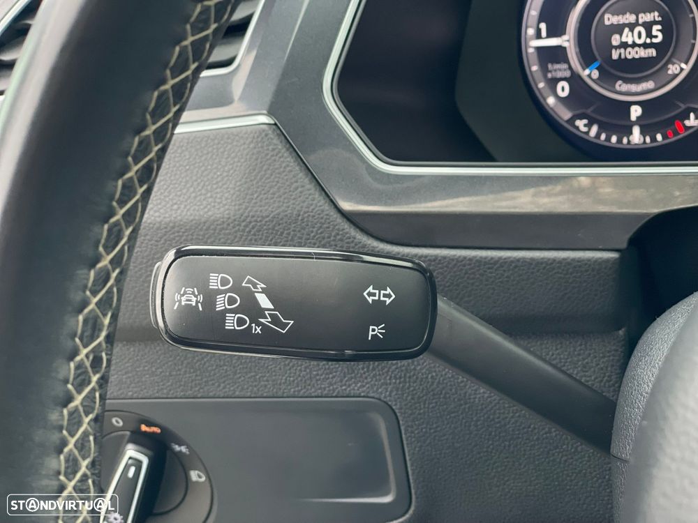 VW Tiguan 2.0 TDI R-Line DSG - 22