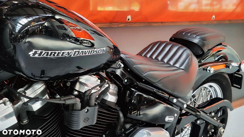 Harley-Davidson Softail Standard - 15