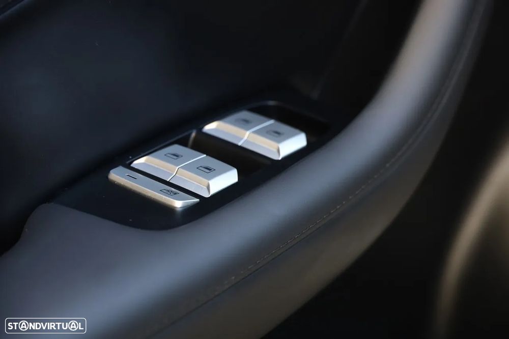 MG MGS5 EV 64 kWh Luxury - 12