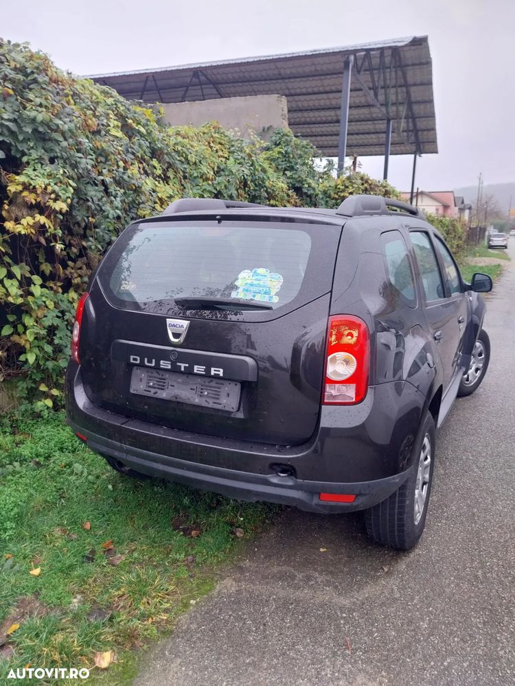Dacia Duster dCi 90 FAP 4x2 Ambiance - 4