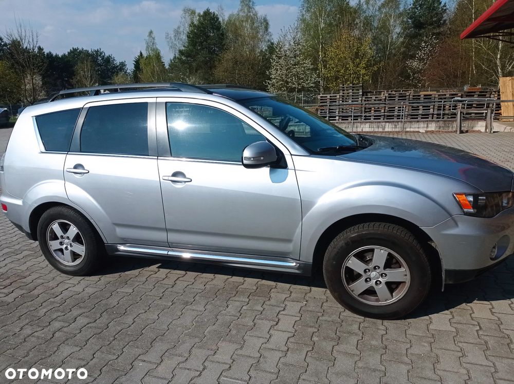 Mitsubishi Outlander 2.0 Intense NAVI 2WD EU5 - 5
