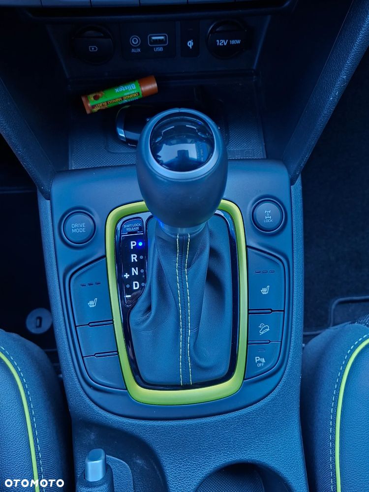 Hyundai Kona 1.6 T-GDI DCT Premium - 23