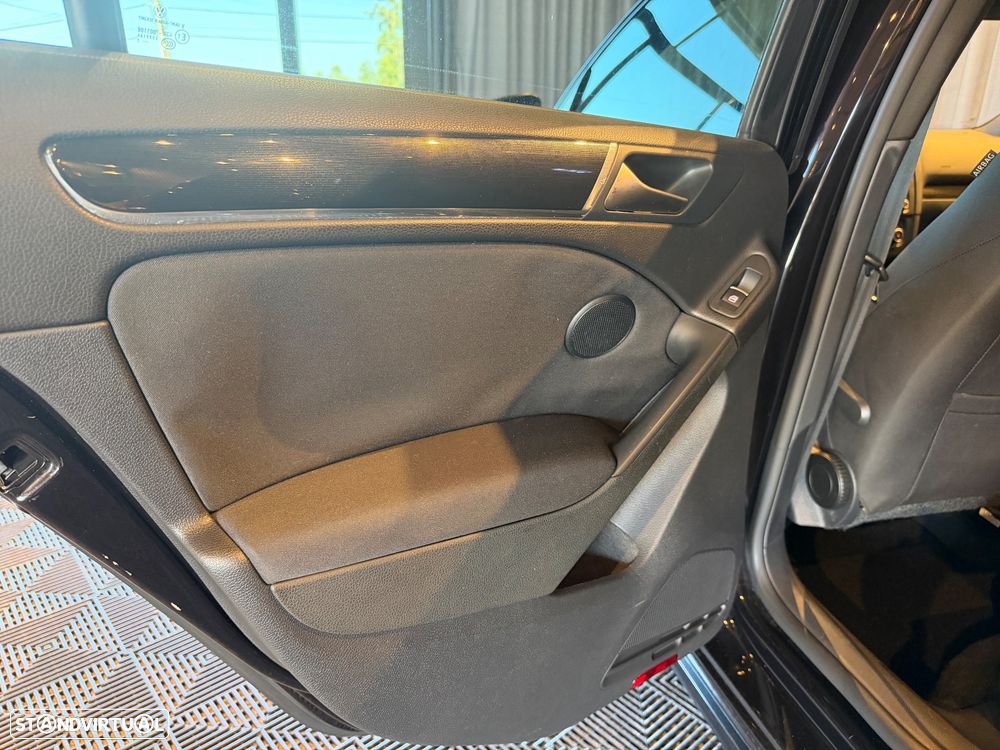 VW Golf 2.0 TDi DPF GTD - 24
