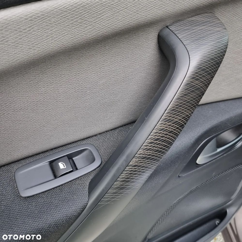 Citroën C4 Grand Picasso 1.2 PureTech Shine S&S - 23