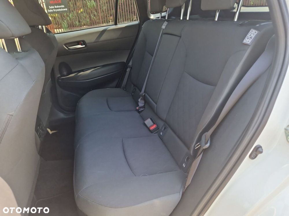 Toyota Corolla Cross - 11