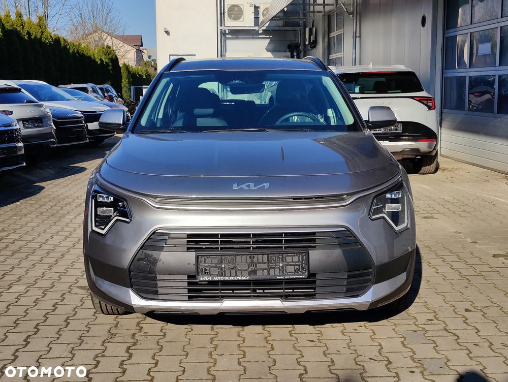 Kia Niro 1.6 GDI Hybrid M - 3