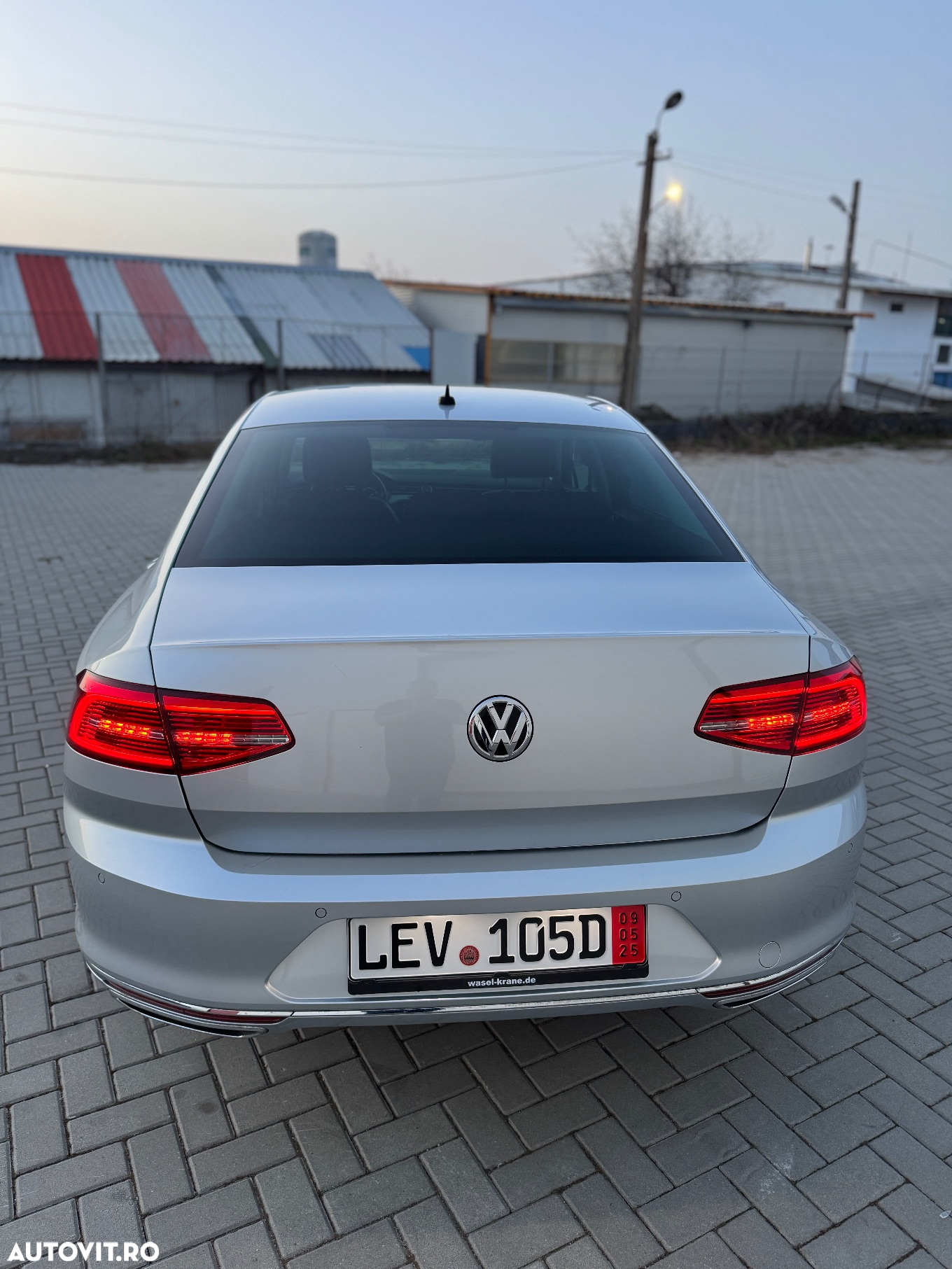 Volkswagen Passat 2.0 TDI SCR (BlueMotion Tech) 4Motion D Highline - 7