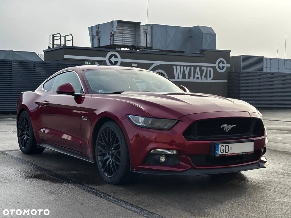 Ford Mustang - 5