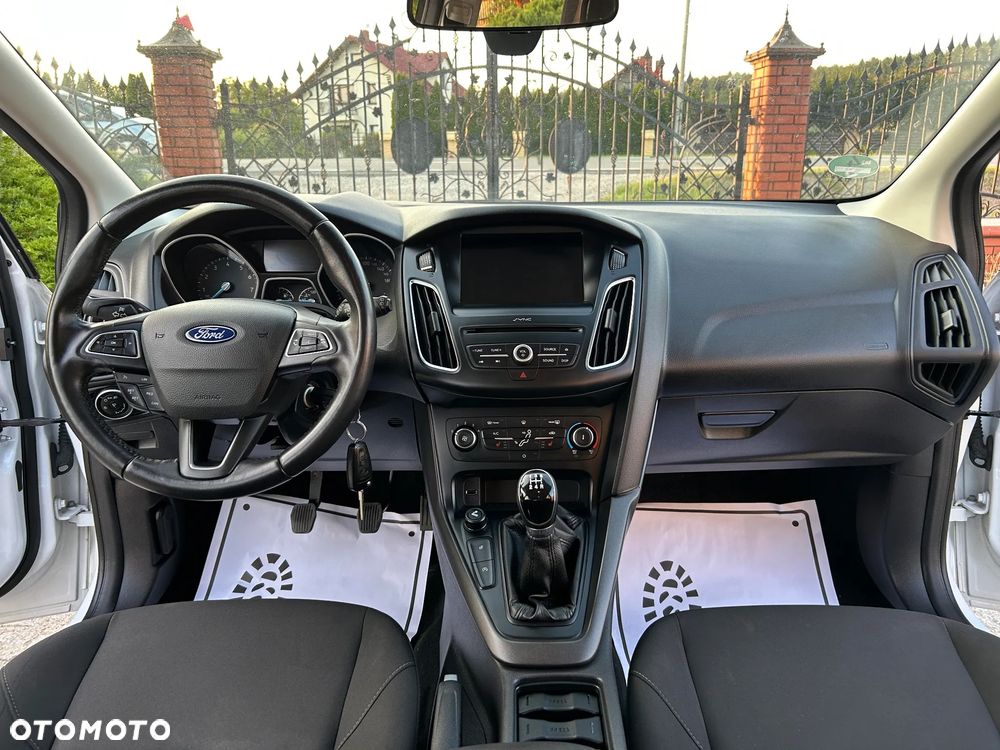 Ford Focus - 6