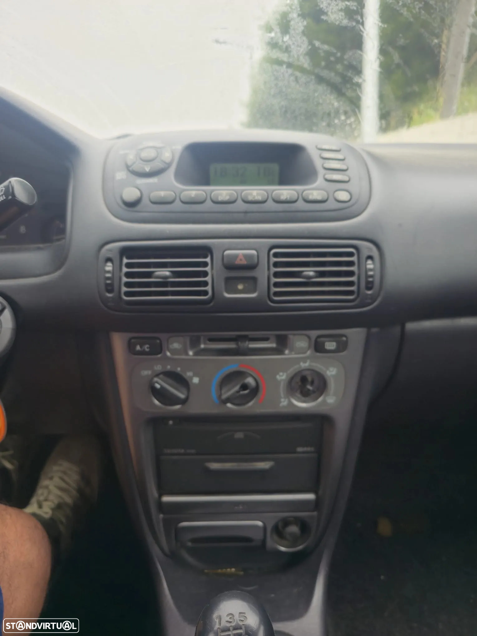 Toyota Corolla L/B 1.4 Sol AC - 11