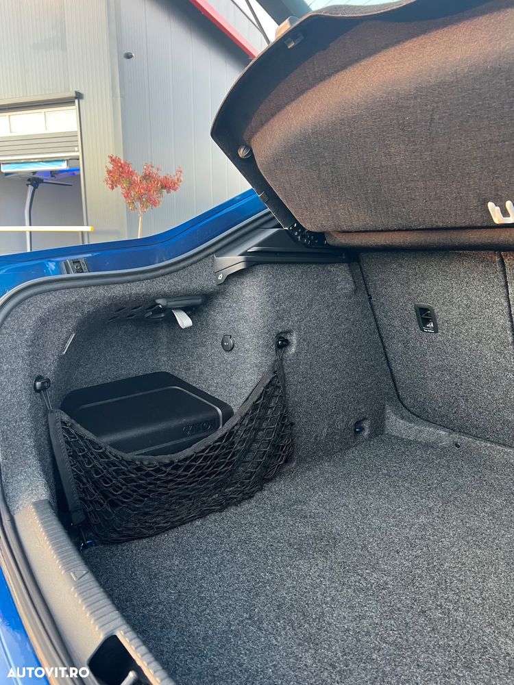 Skoda Octavia 2.0 TDI RS - 39