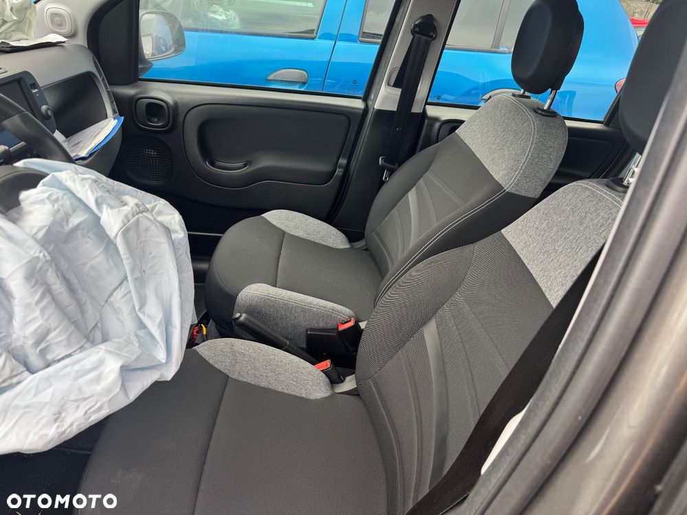 Fiat Panda 1.0 Hybrid Cross - 17