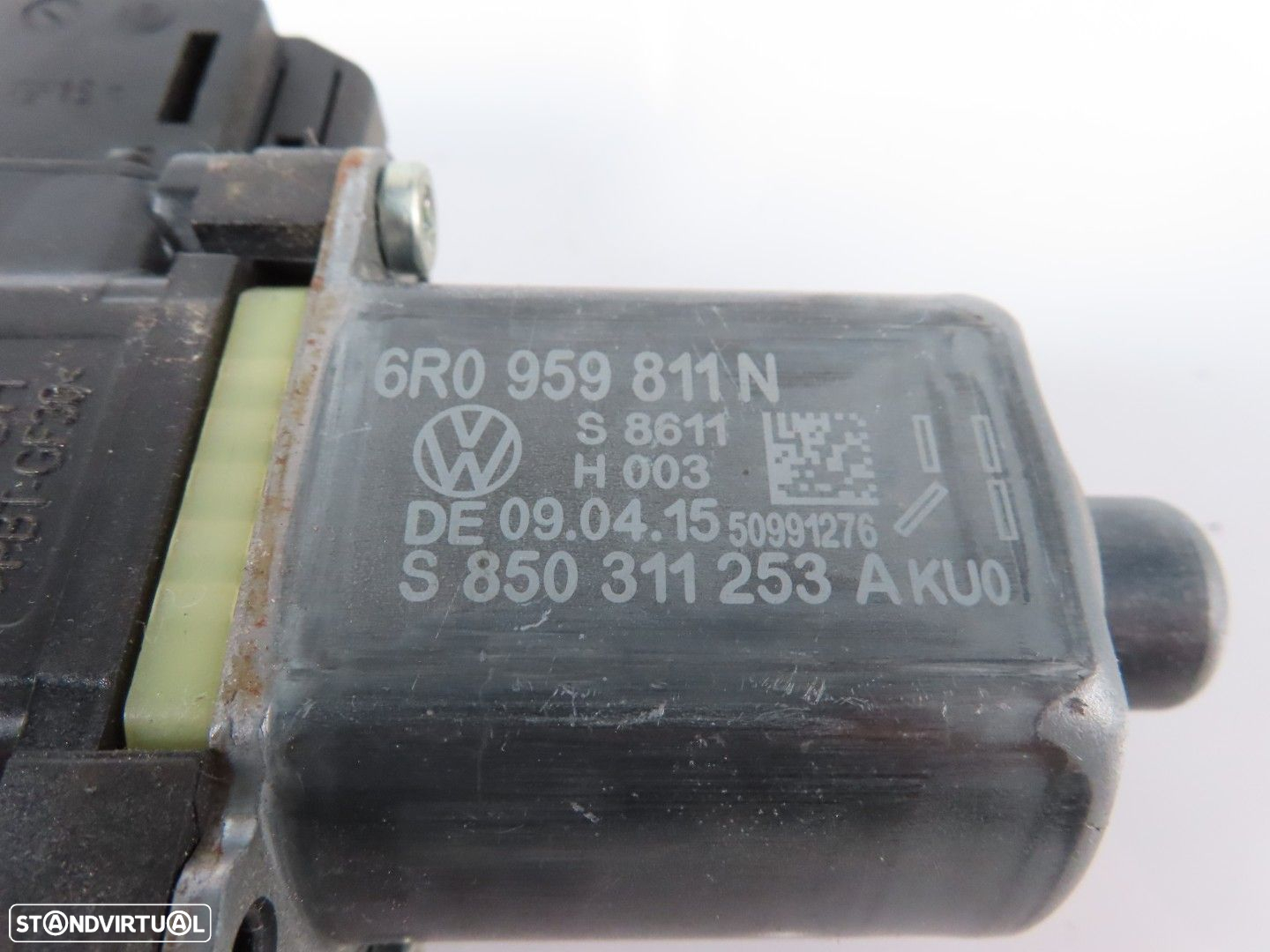 Motor elevador Esquerdo/Trás Usado / Original VW POLO (6R1, 6C1) 6R0959811N - 4