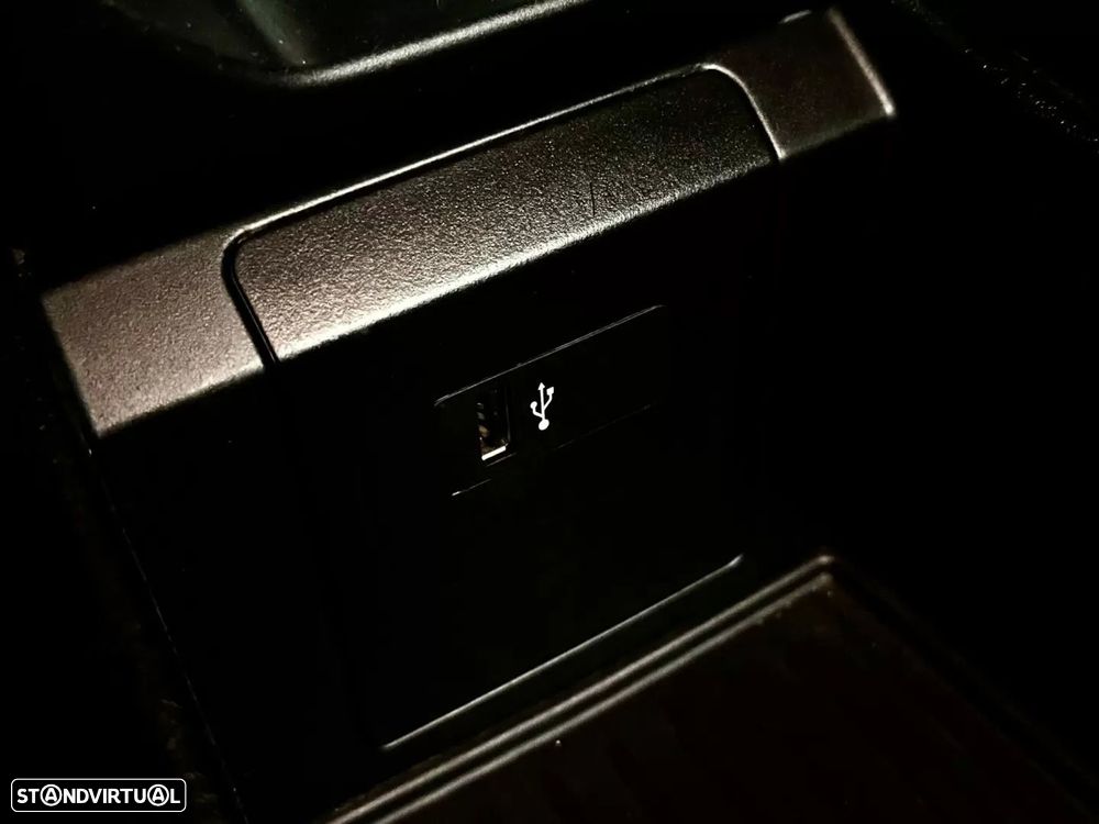 BMW 216 Active Tourer d Line Sport - 42