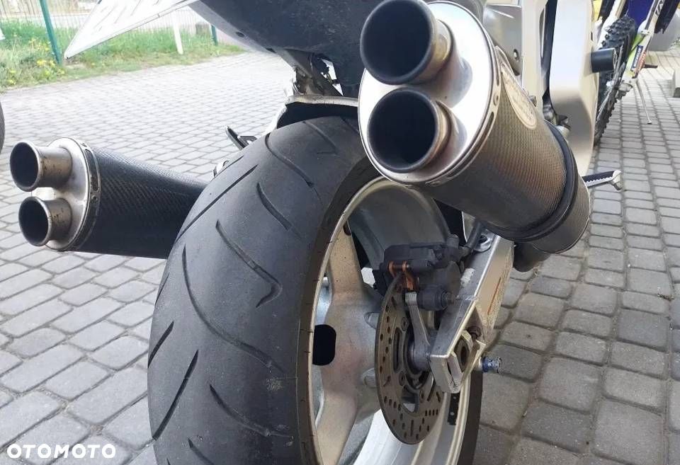 Suzuki SV - 6