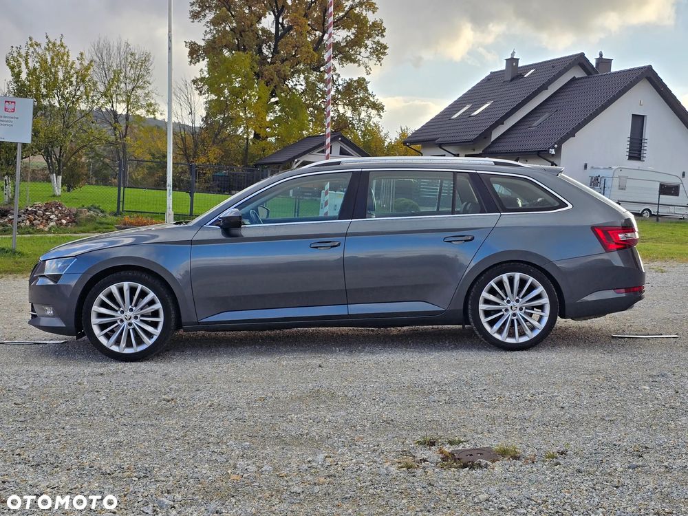 Skoda Superb 2.0 TDI DSG Premium Edition - 5