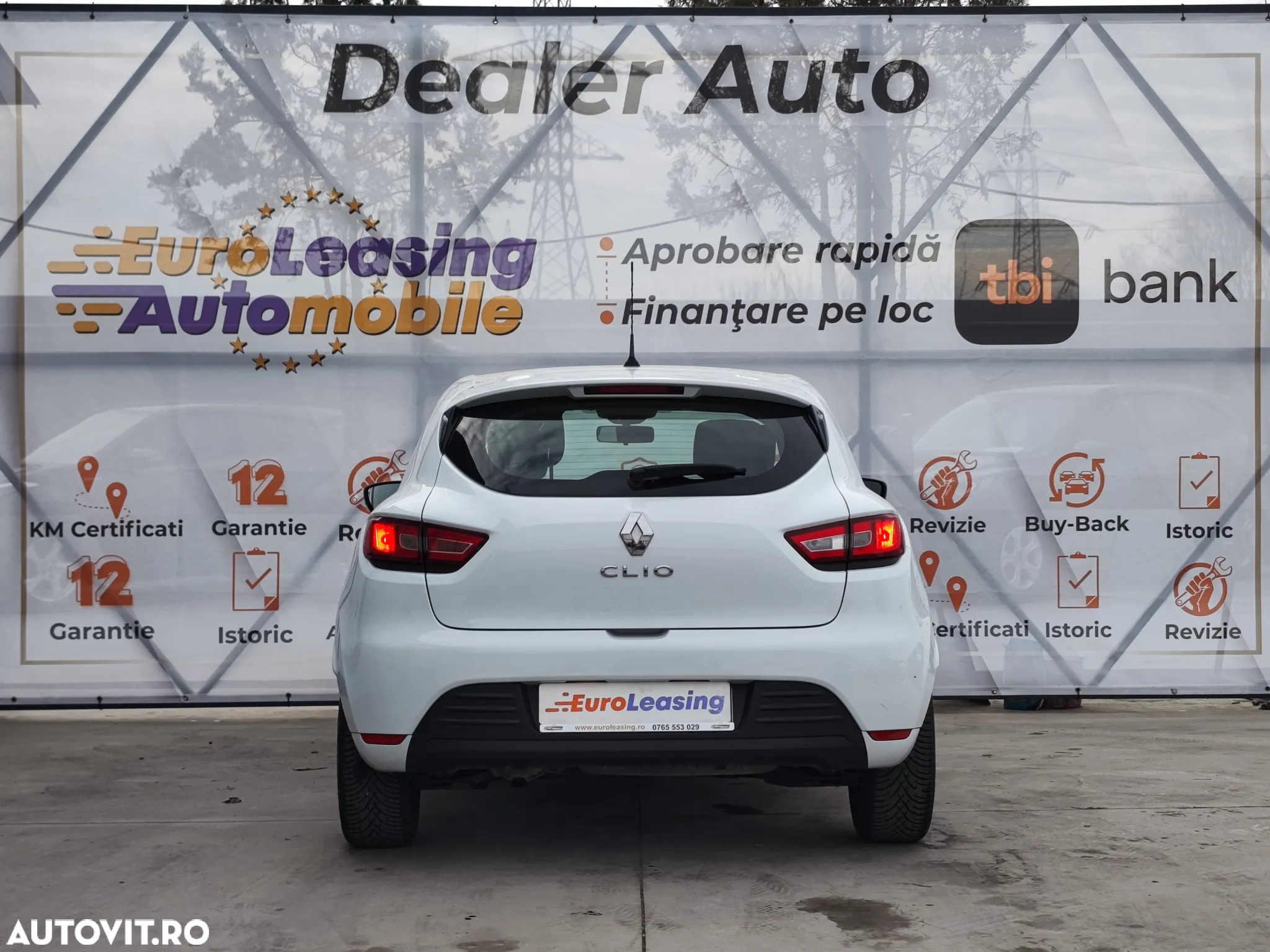 Renault Clio - 8