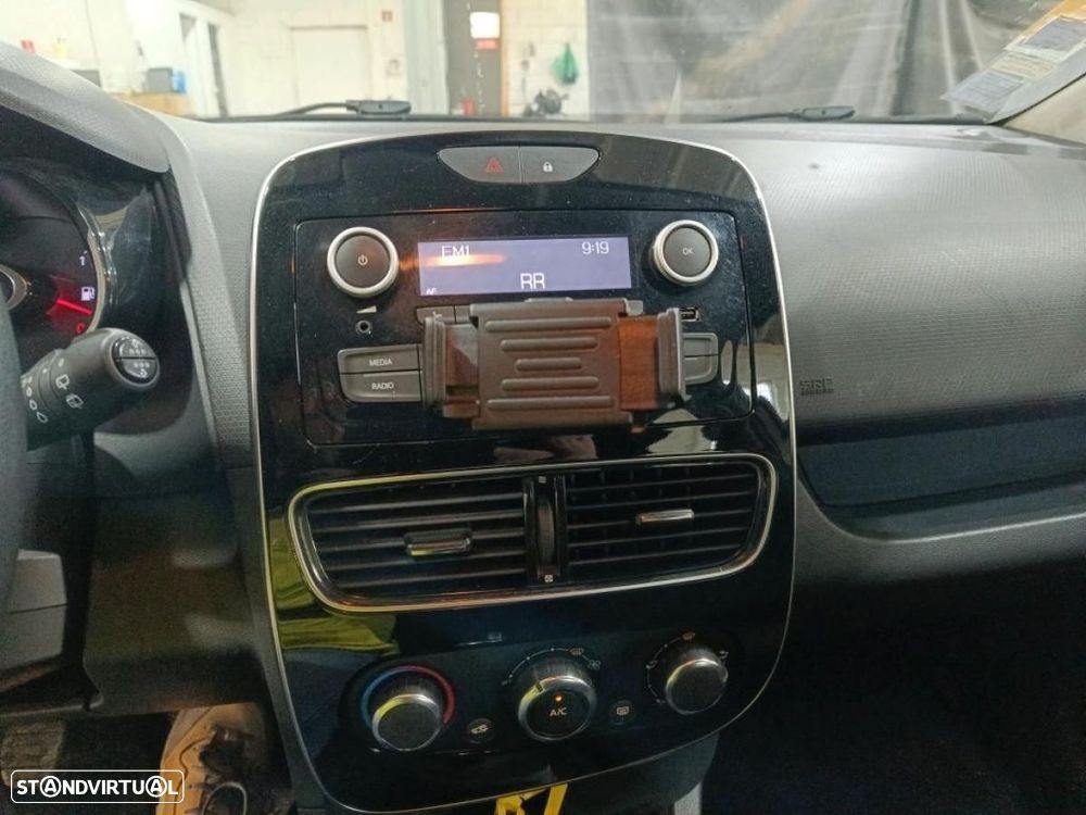 Renault Clio 1.5 dCi Zen - 3