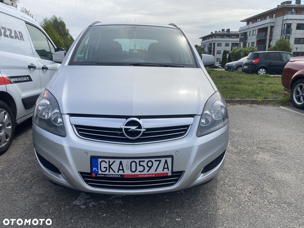 Opel Zafira 1.8 Cosmo EU5 - 3