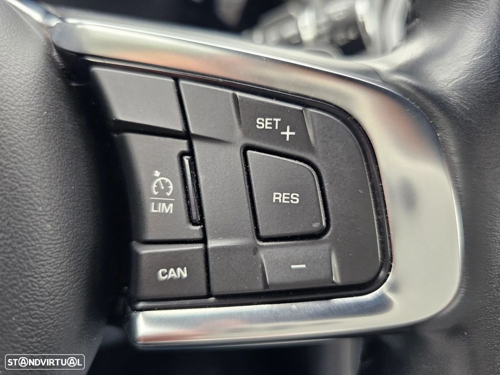 Jaguar F-Pace 25d AWD Aut. Prestige - 43