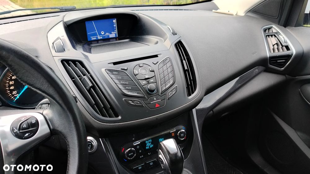 Ford Kuga 2.0 TDCi 4x4 Titanium - 10