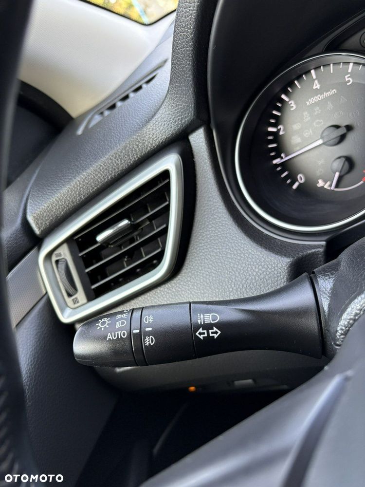 Nissan Qashqai - 24