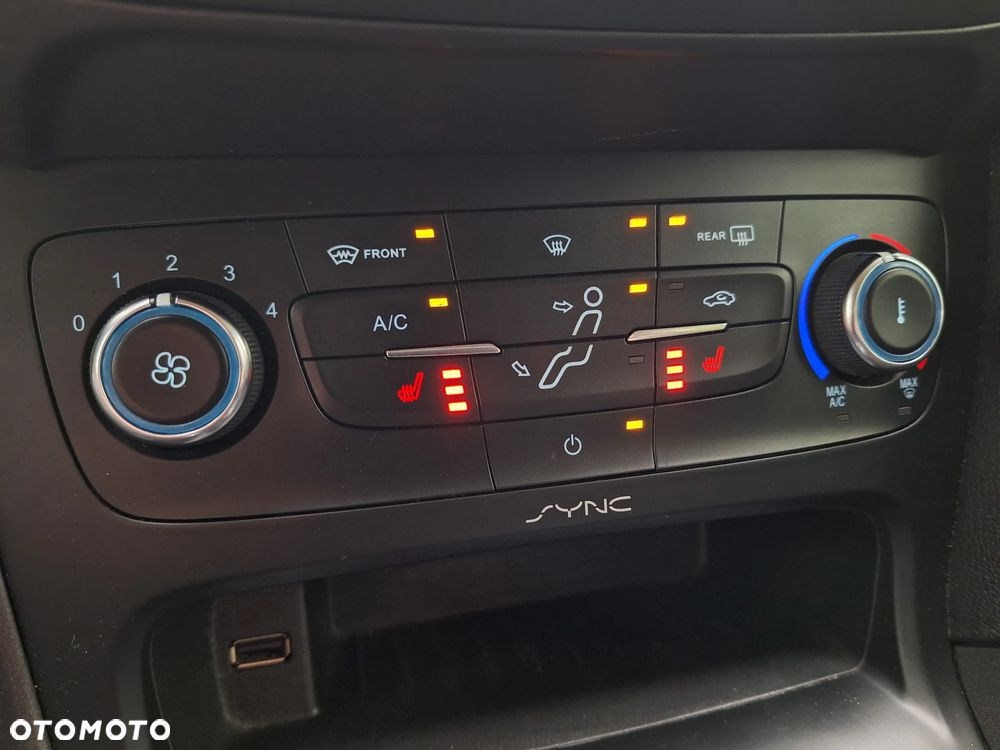 Ford Focus 1.0 EcoBoost Platinium X ASS - 7