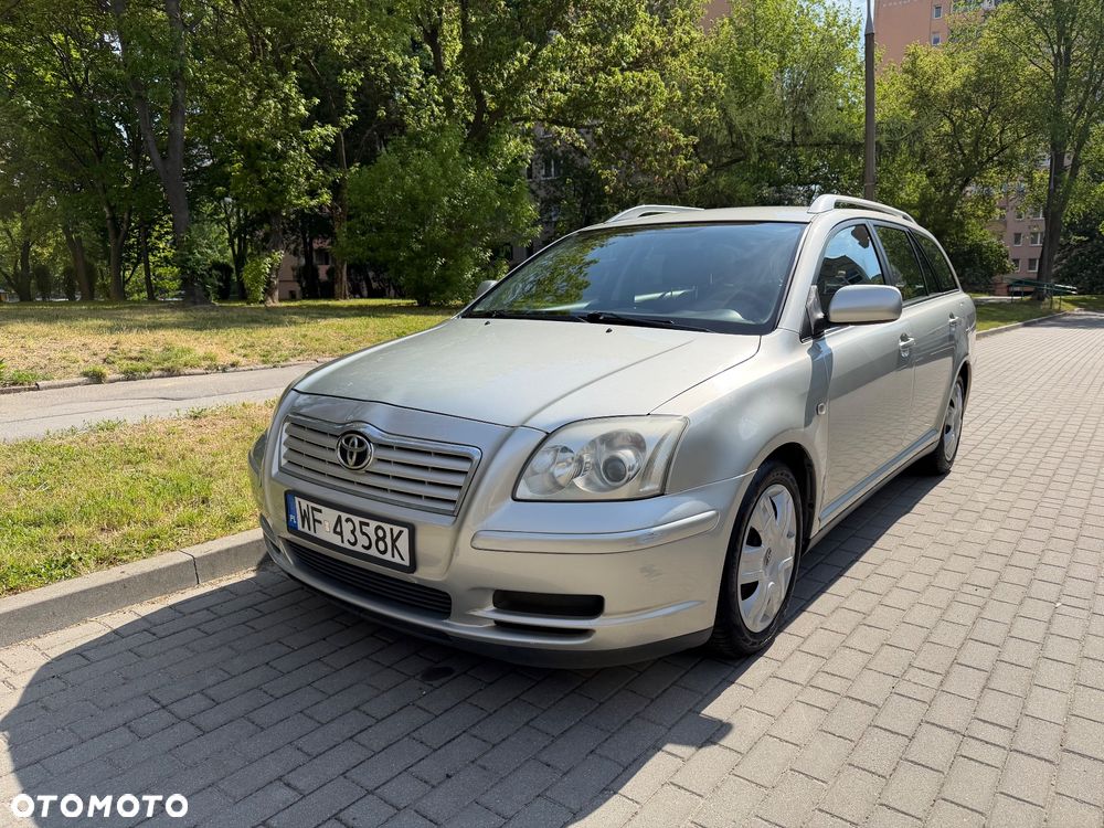 Toyota Avensis - 5