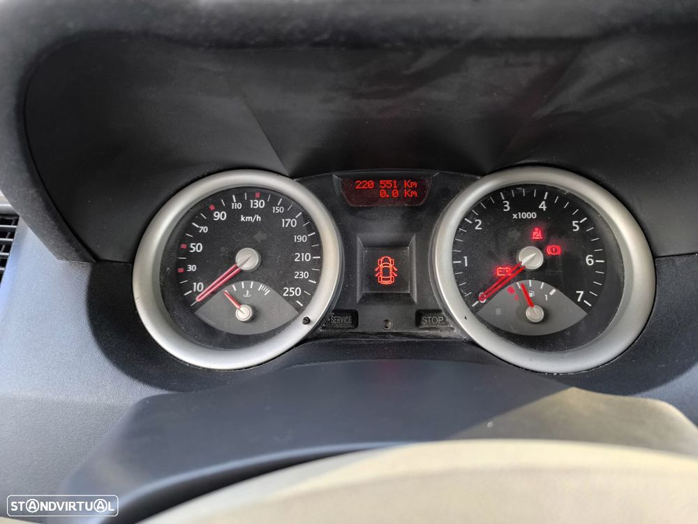 Renault Mégane 1.5 dCi Confort Dynamique - 4