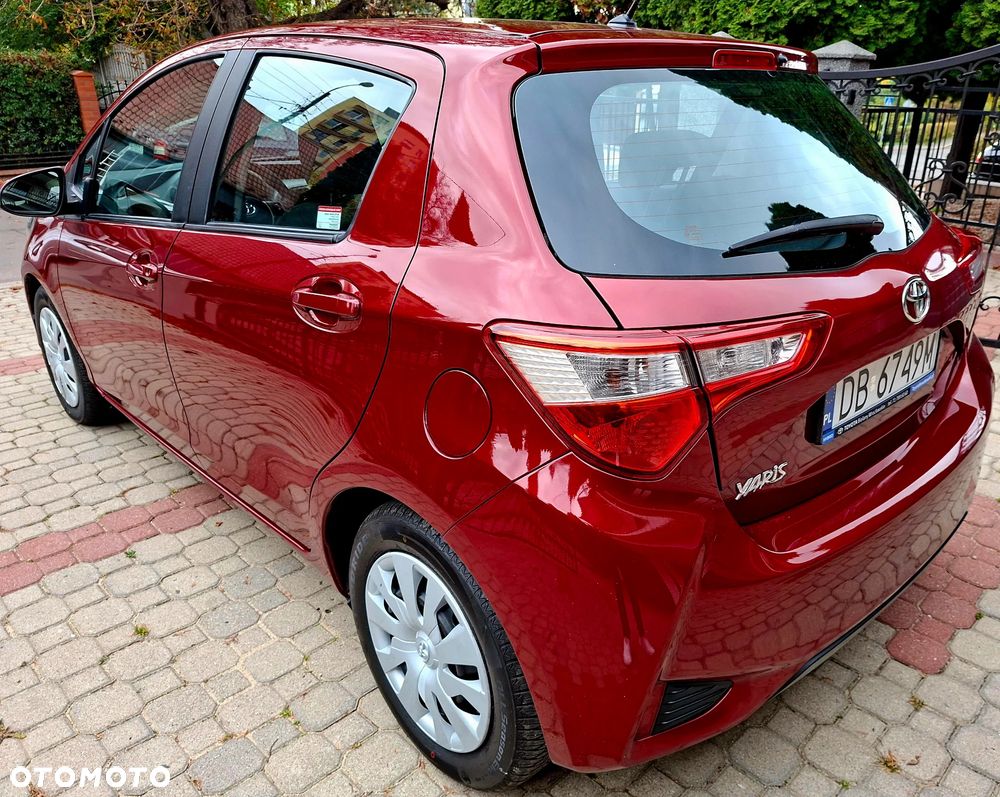 Toyota Yaris - 8
