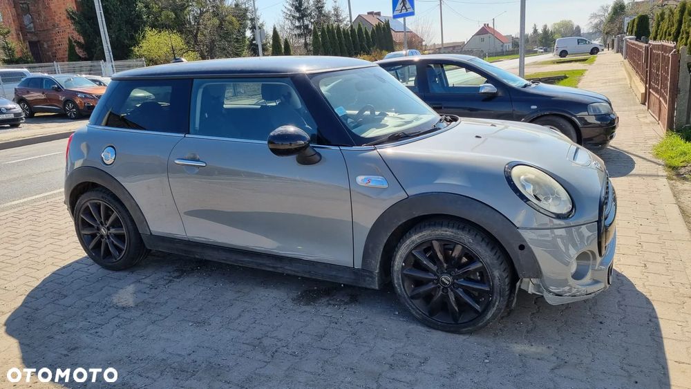 MINI Cooper S Sport-Aut - 3