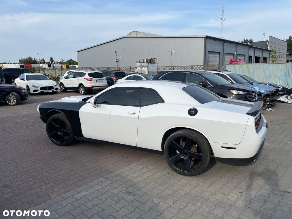 Dodge Challenger 3.6 SXT - 6