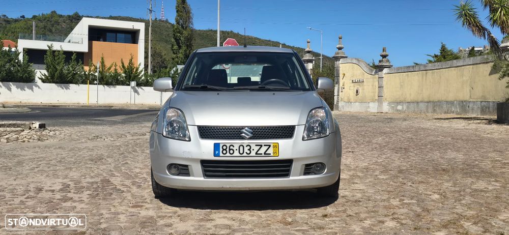 Suzuki Swift 1.3 16V GLX - 5