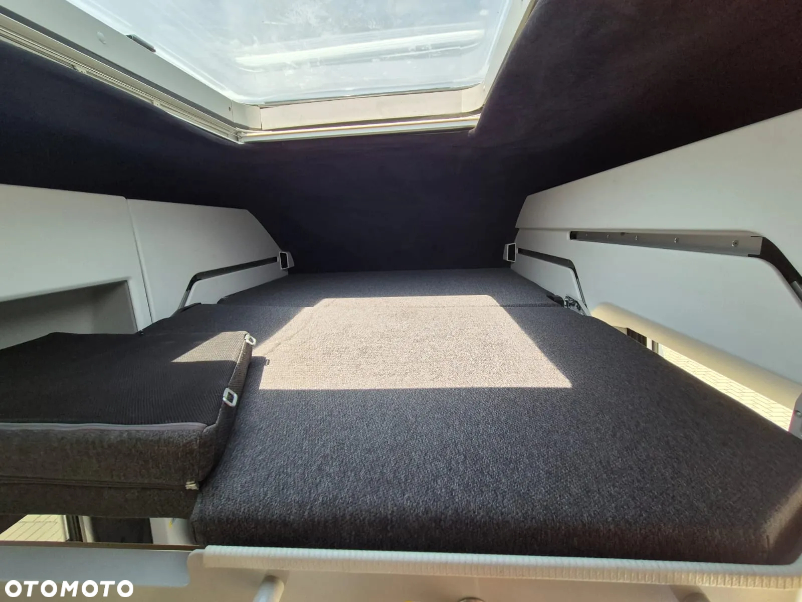 Volkswagen Grand California 600 Bulli 60`s edition FV23% - 7