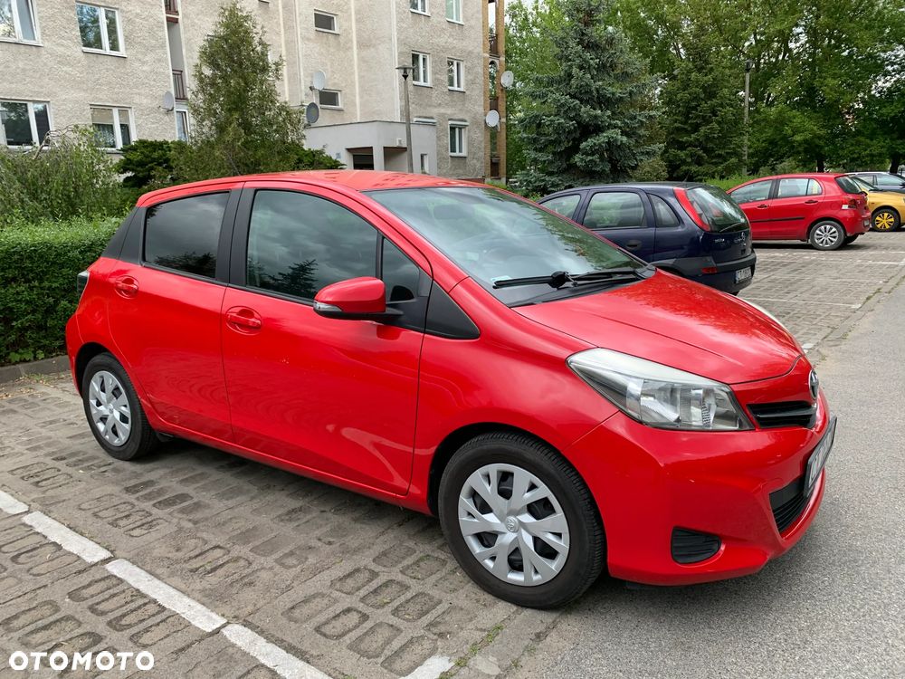 Toyota Yaris 1.33 Premium - 1