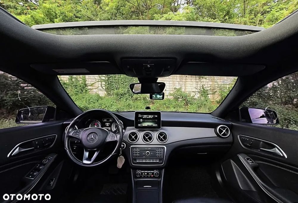 Mercedes-Benz CLA 200 CDI 7G-DCT - 17
