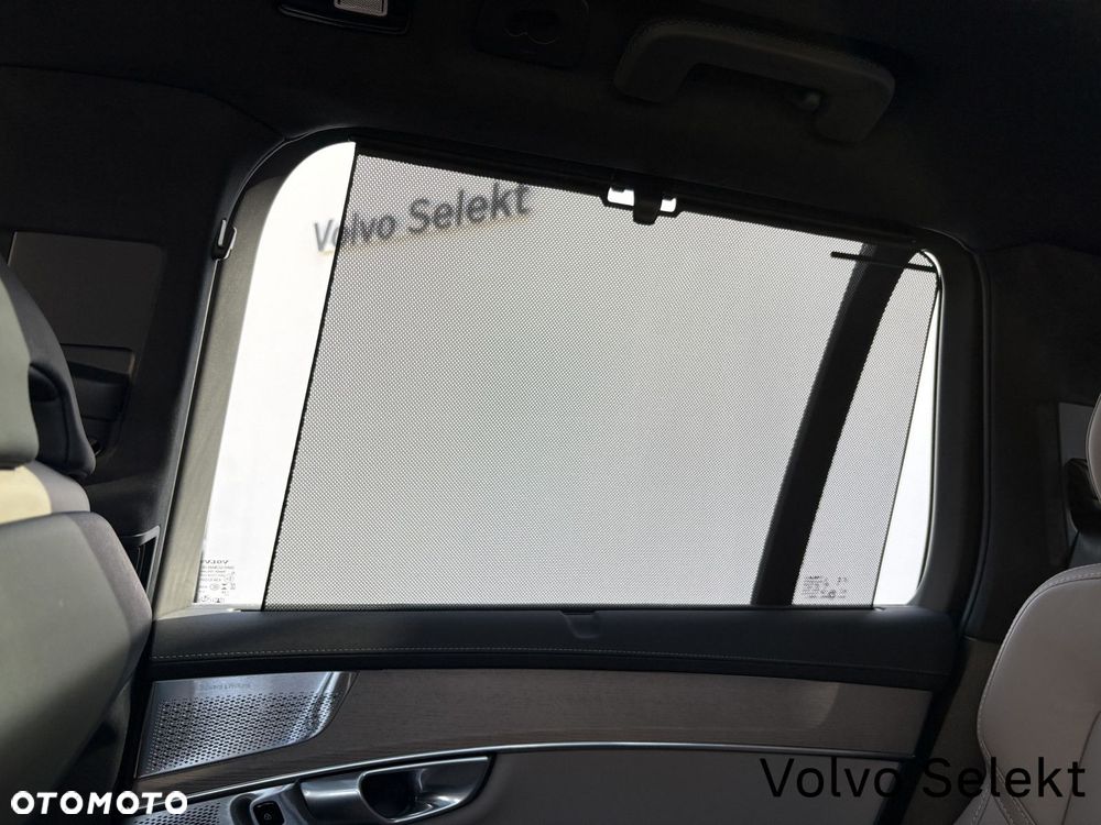 Volvo XC 90 - 31