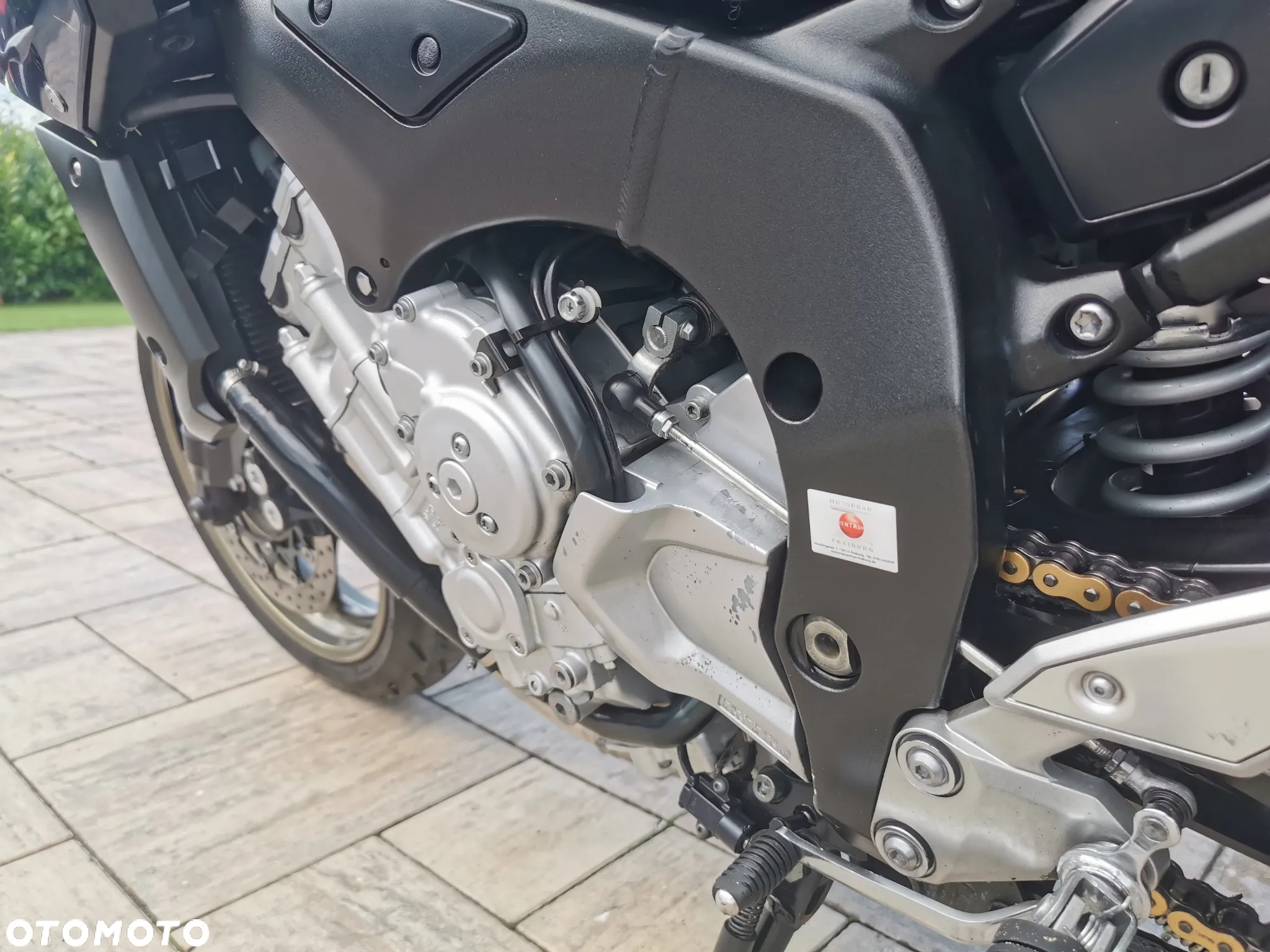 Yamaha FZ - 17