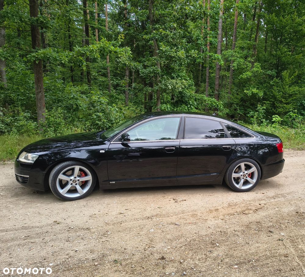 Audi A6 Limousine 2.4 - 5