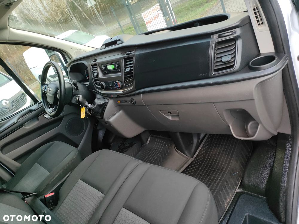 Ford TRANSIT CUSTOM 2021r 2,0 TDCI 130KM L2H1 LONG EURO 6 LEDY CENA BRUTTO VAT 23% - 18