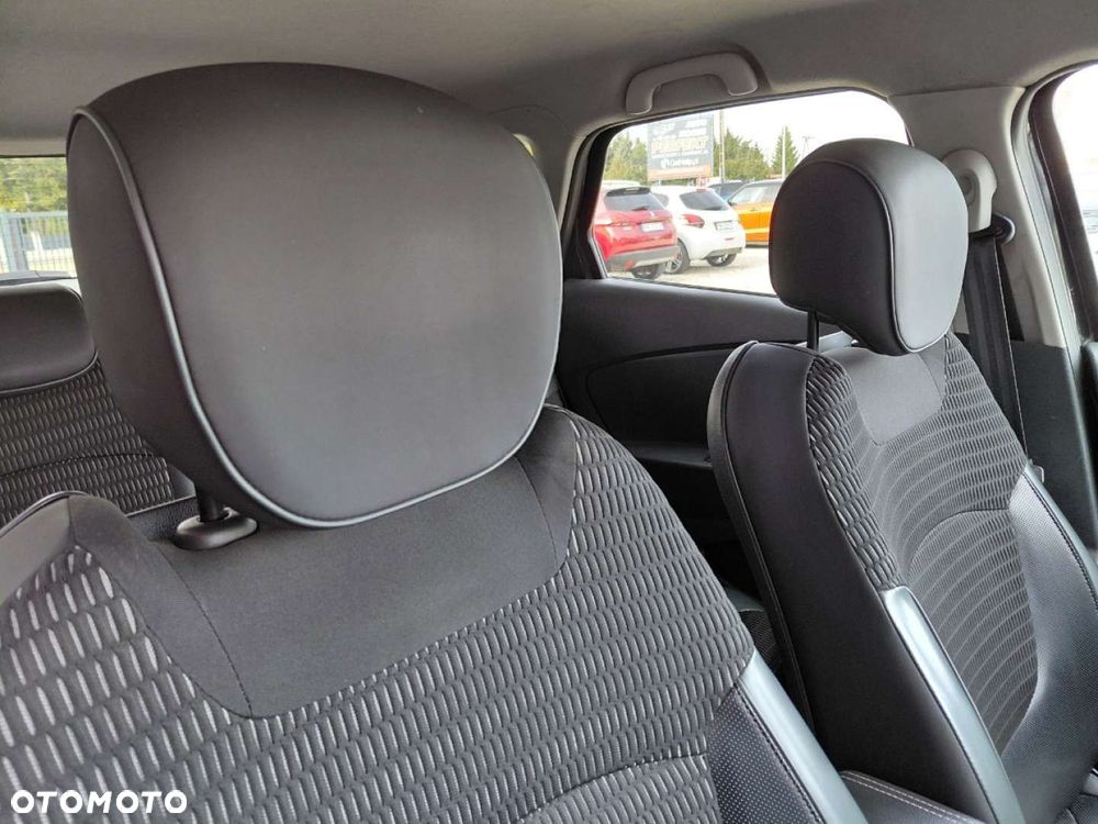 Renault Captur - 17