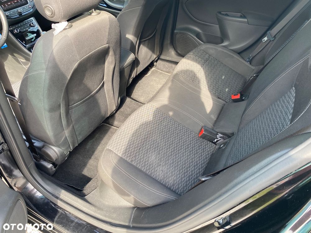 Opel Astra 1.4 Turbo Dynamic - 22
