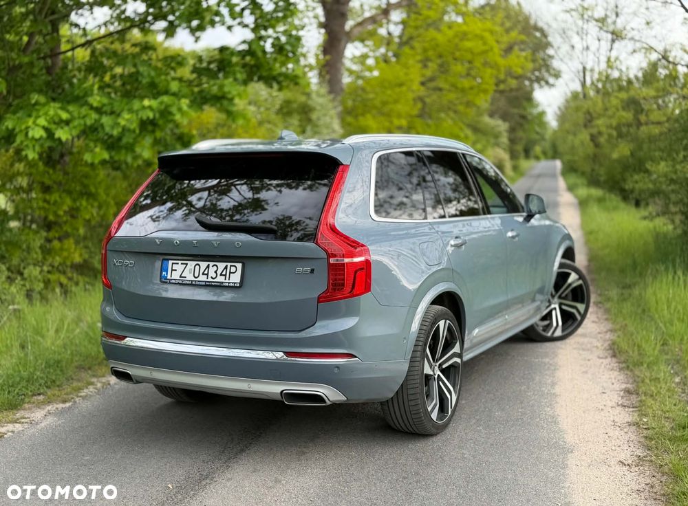 Volvo XC 90 - 5