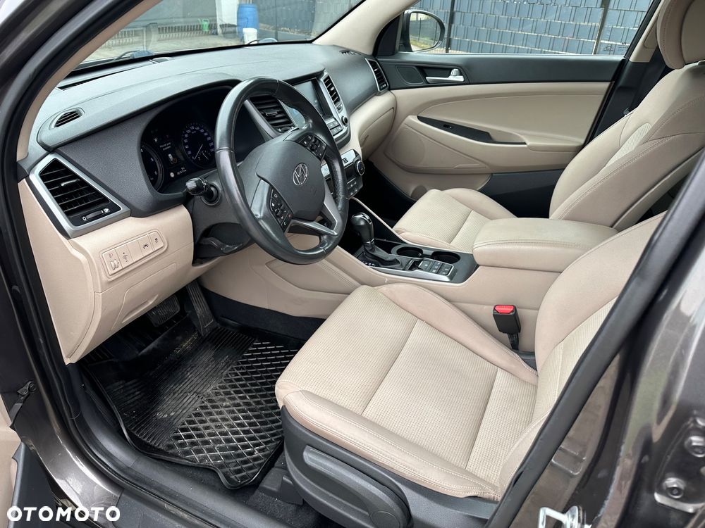 Hyundai Tucson 1.7 CRDI BlueDrive Premium 2WD DCT - 8