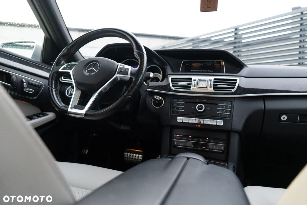 Mercedes-Benz Klasa E - 31